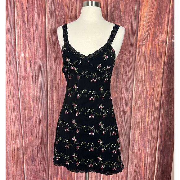 VTG Y2K Love Soup Womens Lace Babydoll Dress Floral Embroidered Size Medium M - Picture 3 of 8